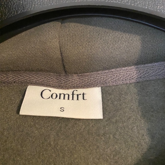 Cloud zip hoodie in “Millstone Grey“ a size small. NWT & never worn. - Picture 7 of 11